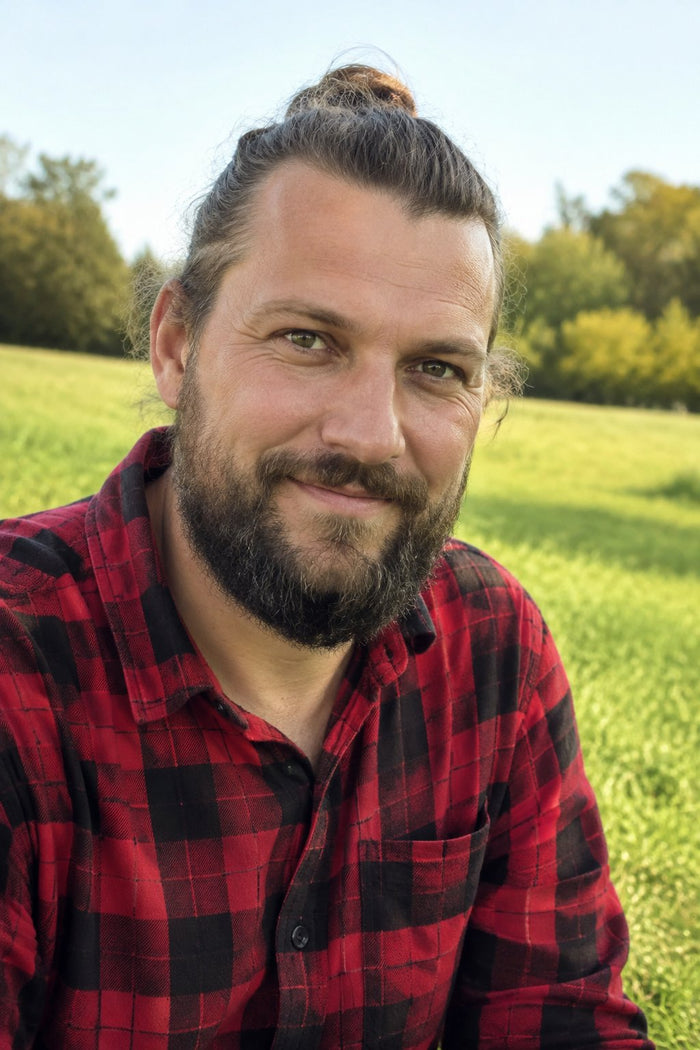 Beispielbild: Ausgangsfoto einer fiktiven Person zum Anlass Vatertag