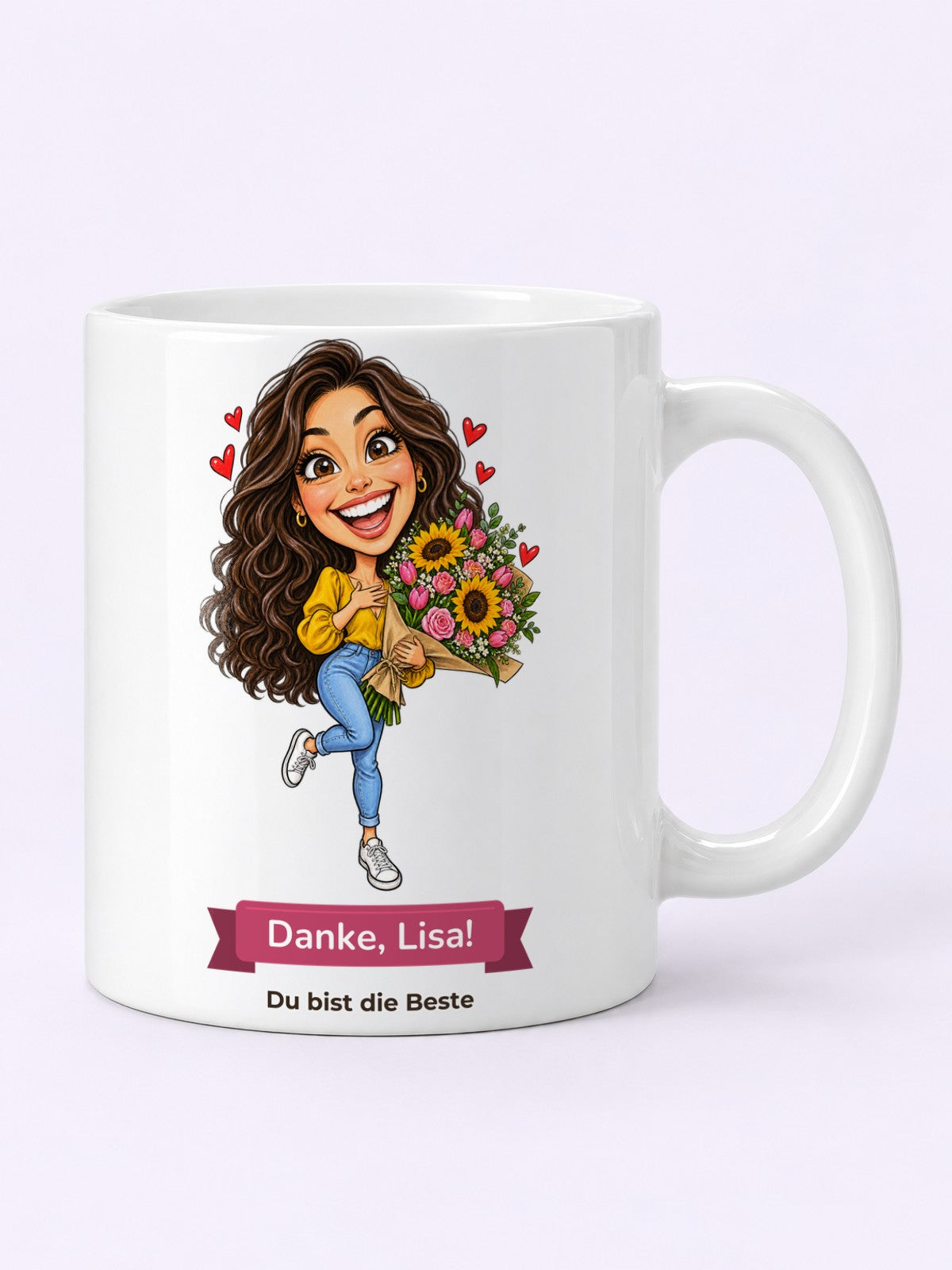 Beispiel: Tasse · Full print mit lustiger Karikatur und Textband